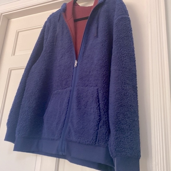 Travelers Full Zip Up Fleece + Sweatshirt 2 in 1 Reversible Indigo Burgundy Red - Picture 7 of 8